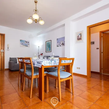 Διαμέρισμα Coral Beachside *
